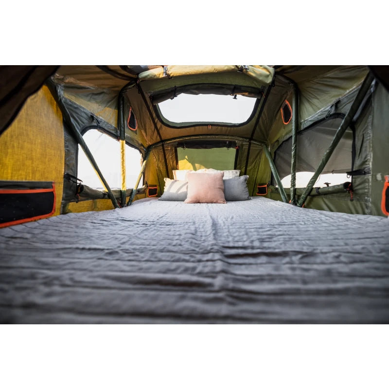 ROAM The Vagabond Rooftop Tent - Rooftop Ritz